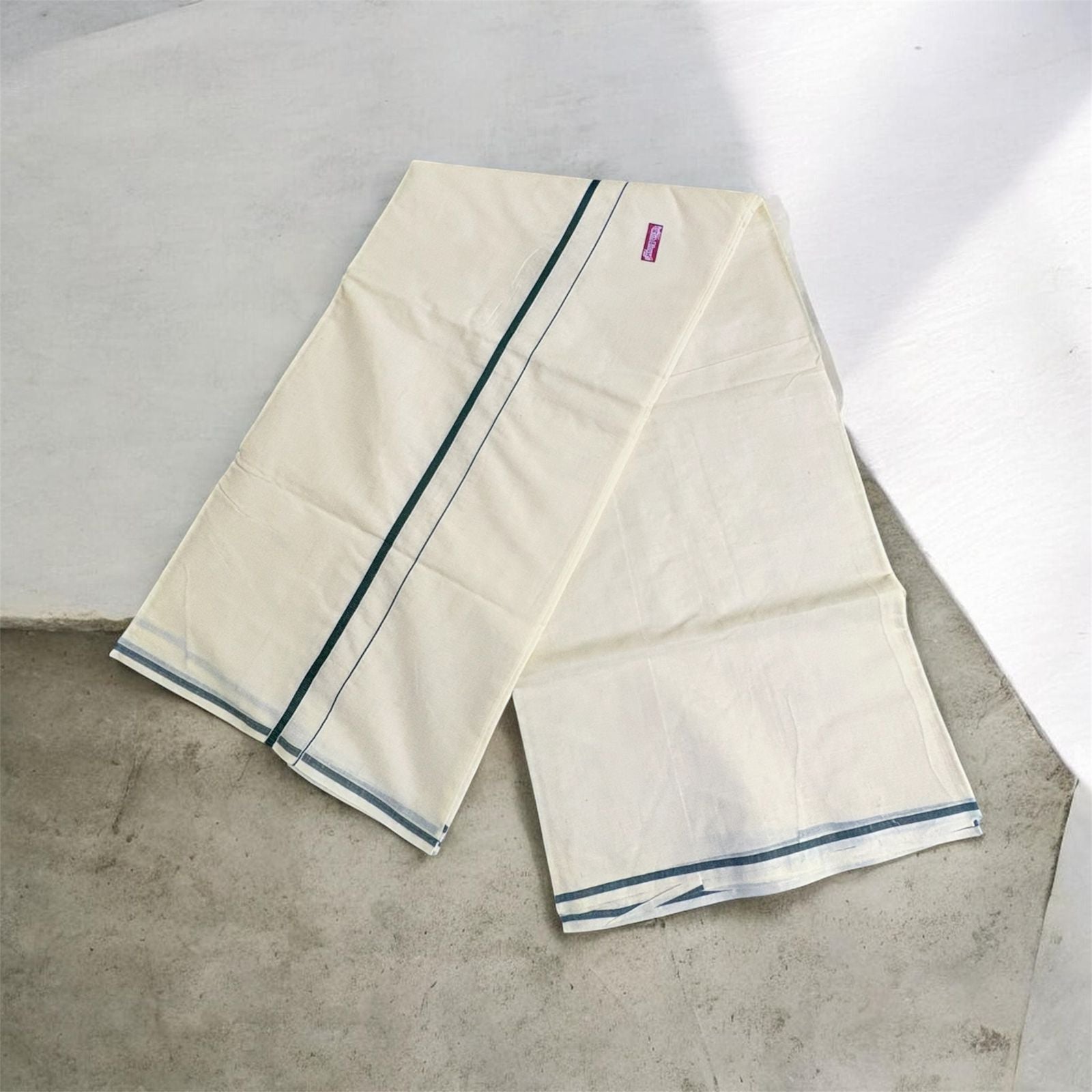 PULIYILAKARA SAREE
